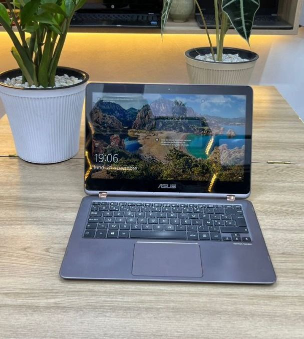 *Asus Zenbook Flip Laptop 7th génération Ecran Tactile  rotation 360° PC Ultra-slim, PC bien clean, Ultra-rapide etUltra-performant*   7th generation