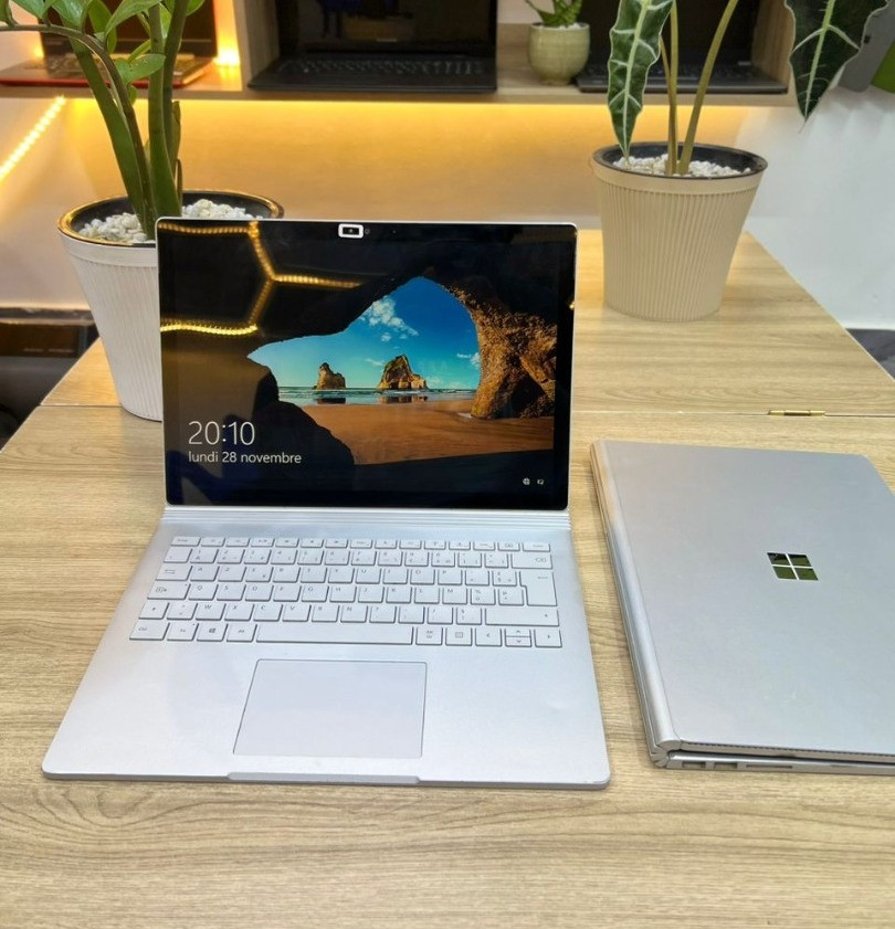 HP Surface Book corei5 slim 6th génération
