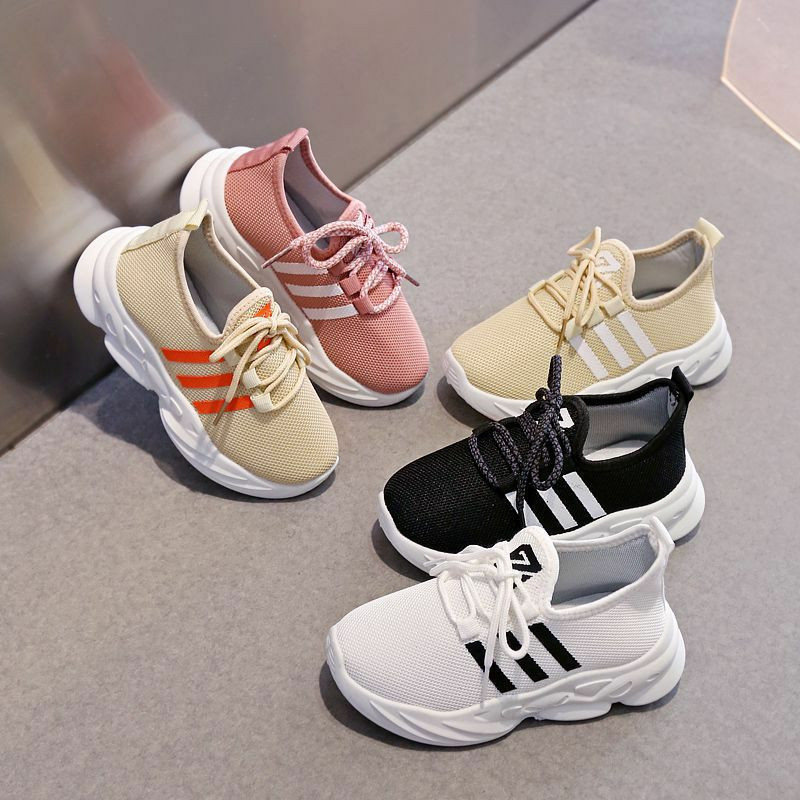Nouvelles chaussures pour enfants, chaussures en maille respirante pour garçons et filles, chaussures de noix de coco pour enfants de printemps et d'automne, chaussures de sport pour enfants.