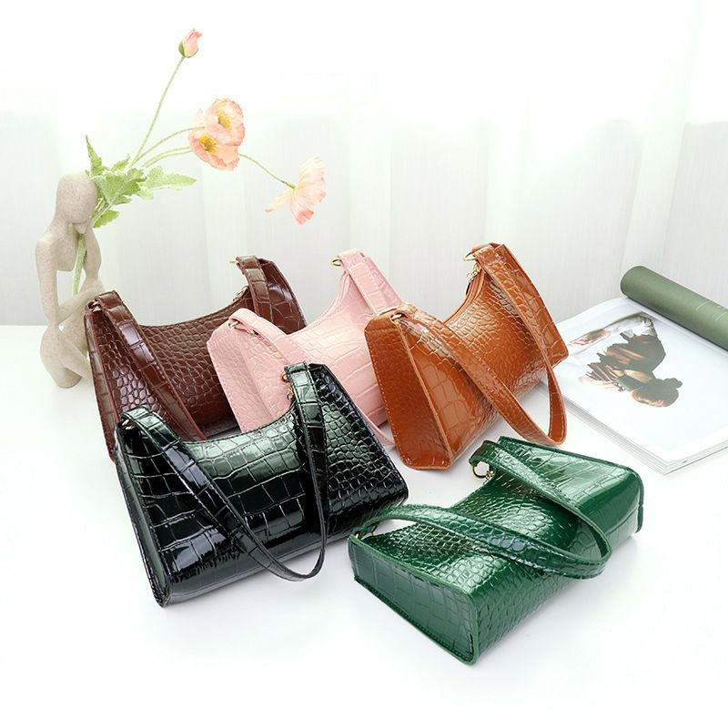 Petit sac a main pour femme motif crocodile Pattern Underarm Sac LADIES Handsbag Foreign Trade Women's Bag's Wholesale Casual et Fashionable Women's Garbag